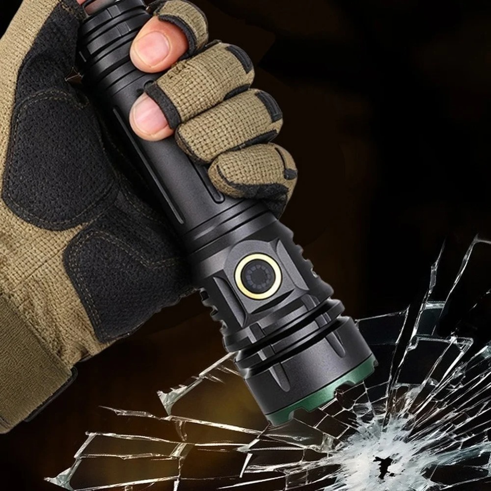 مصباح يدوي LED فائق السطوع 200 - مراجعة Tactical Flashlight Rechargeable وسعره